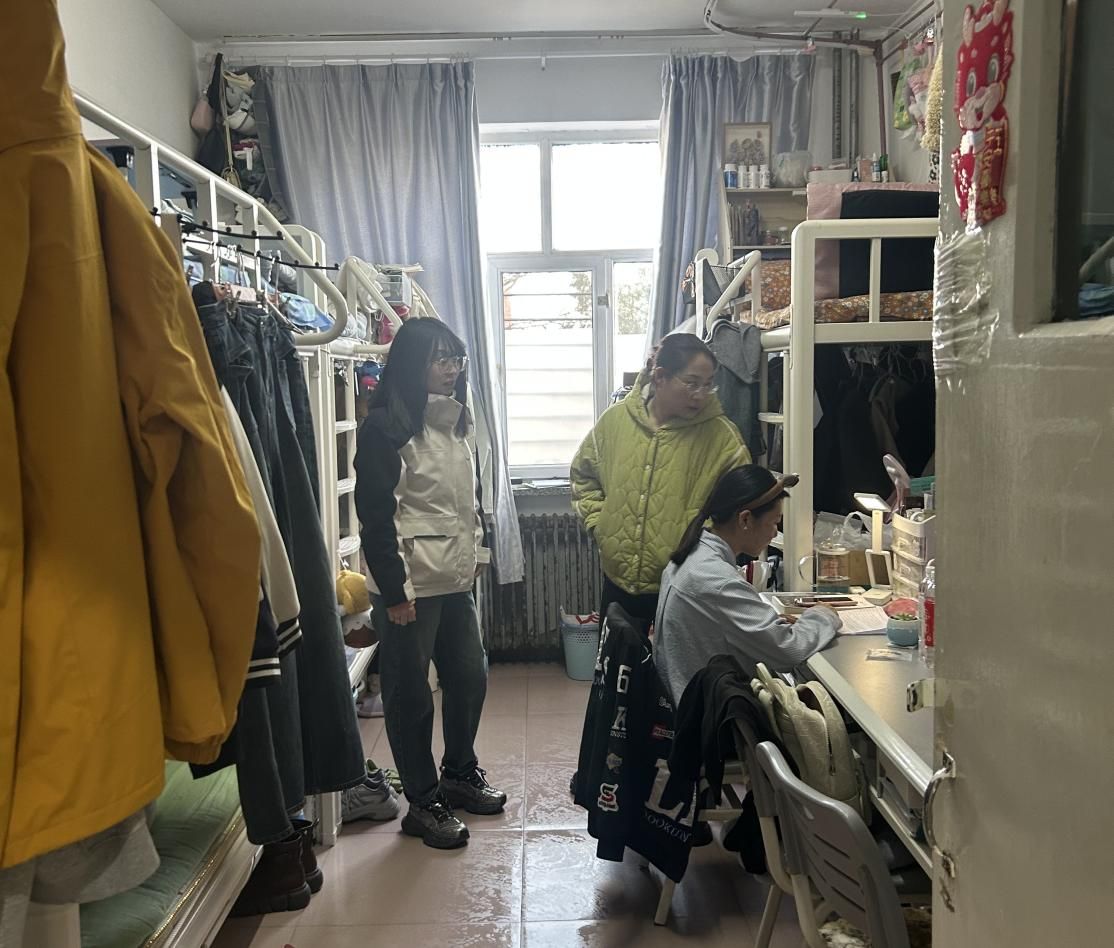 81b6d18c7f4133654f344060deaecd9