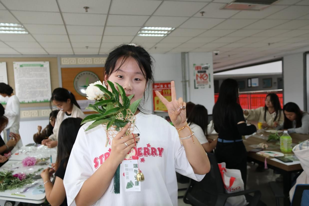 图示, 示意图

中度可信度描述已自动生成:ver1