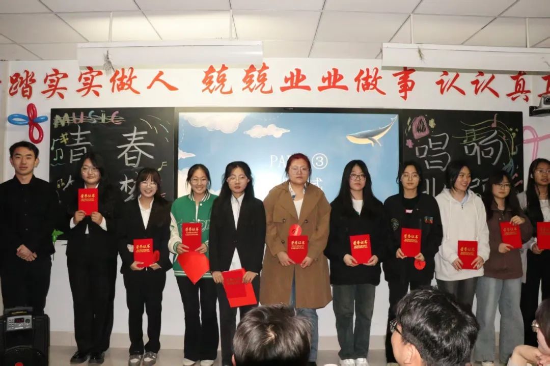 图示, 示意图
中度可信度描述已自动生成:ver1