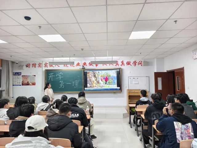 图示, 示意图
中度可信度描述已自动生成:ver1