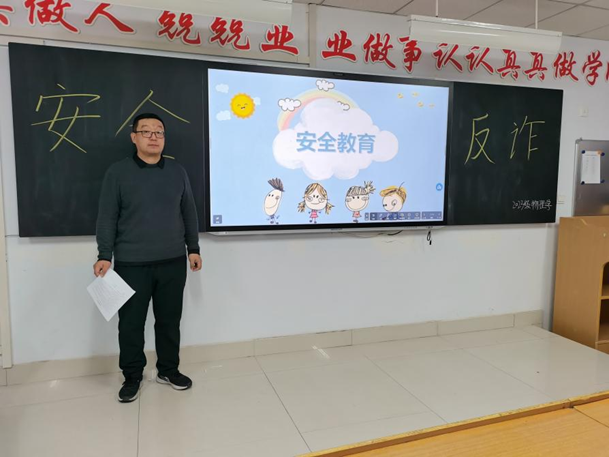 图示, 示意图
中度可信度描述已自动生成:ver1